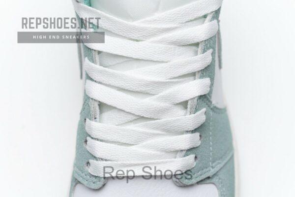 555088-311 Air Jordan 1 OG Hi Retro“Turbo Green” - Image 12