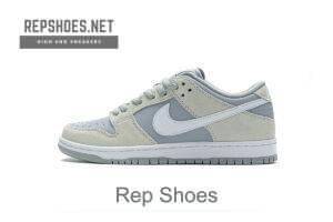 AR0778-110 Nike SB Dunk Low TRD “Summit White”