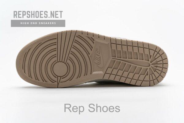 CV3044-100 Air Jordan 1 Mid Milan - Image 9