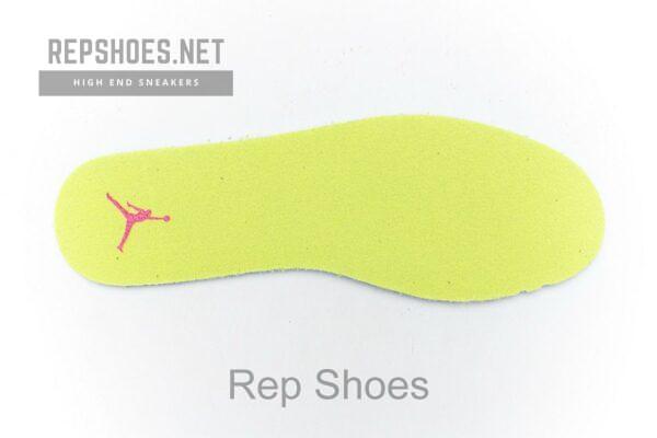CV4611-100 Air Jordan 1 Mid GS “Edge Glow” - Image 11