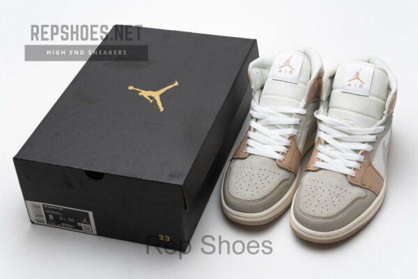 CV3044-100 Air Jordan 1 Mid Milan - Image 3