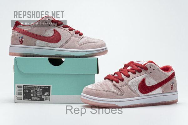 CT2552-800 Strange Love x Nike SB Dunk Low Pro - Image 2