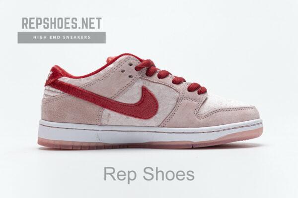 CT2552-800 Strange Love x Nike SB Dunk Low Pro - Image 4