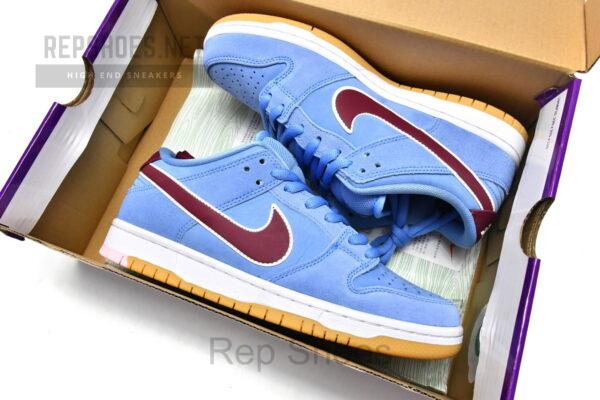 Nike SB Dunk Low Philadelphia Phillies - Image 2