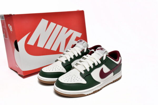 Nike Dunk Low Gorge Green - Image 3